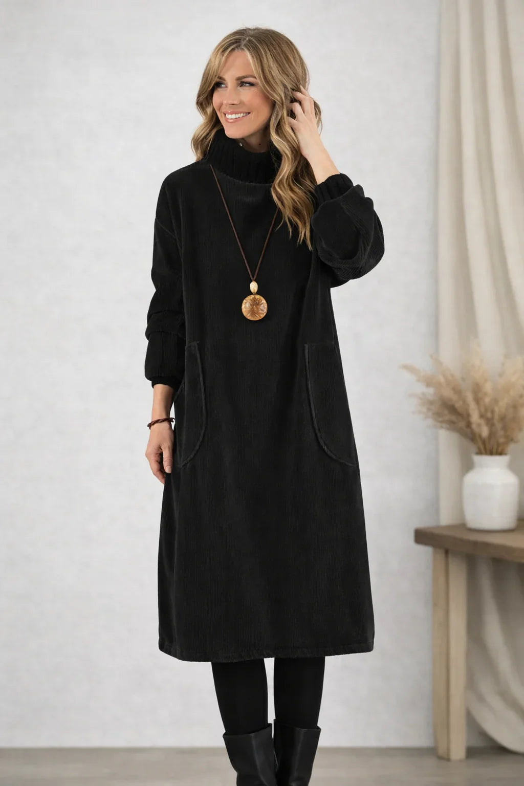 Elise – Turtleneck Midi Dress for Everyday Wear